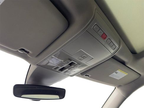 Used 2019 Volkswagen Atlas SEL image 64