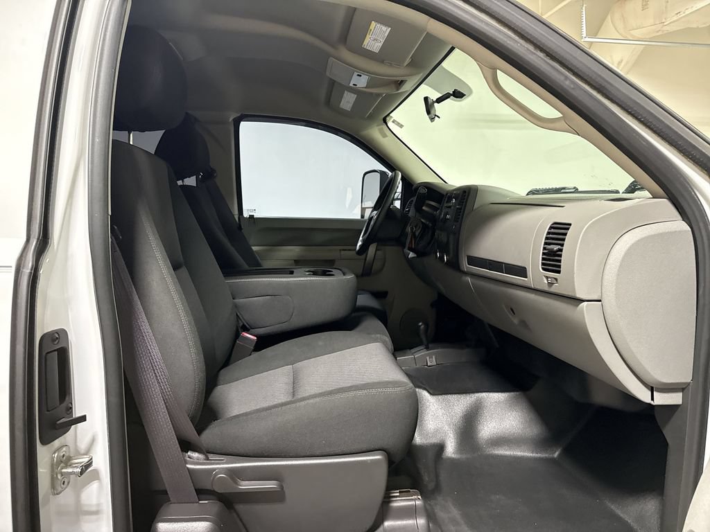 Used 2013 Chevrolet Silverado 2500 W/T AWD/4WD image 20