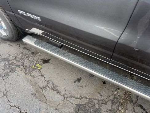Used 2022 RAM 1500 Big Horn AWD/4WD image 12