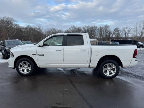 Used 2018 RAM 1500 Sport image 2
