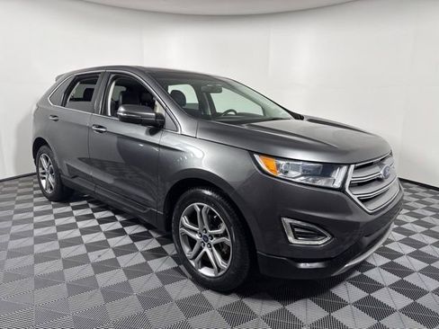 Used 2016 Ford Edge Titanium image 9