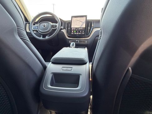 Certified 2026 Volvo XC60 B5 Plus AWD/4WD image 13