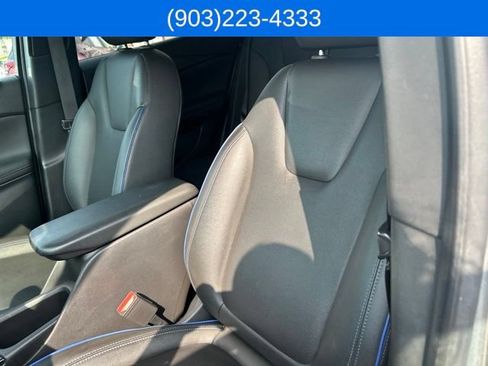 Used 2025 Buick Encore GX Sport Touring FWD image 36