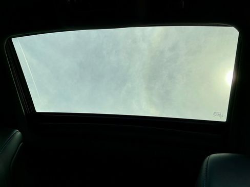 Used 2022 Toyota Highlander XSE image 40