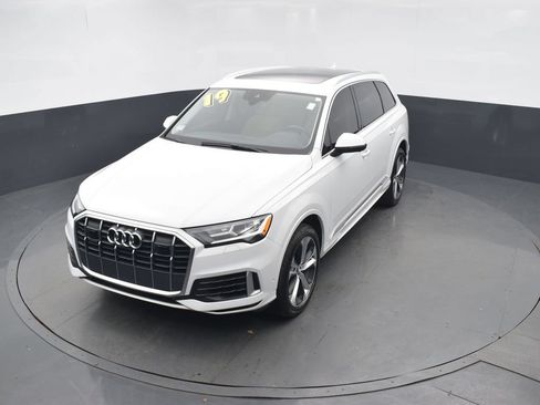 Used 2021 Audi Q7 3.0T Premium Plus w/ Executive Package AWD/4WD image 39
