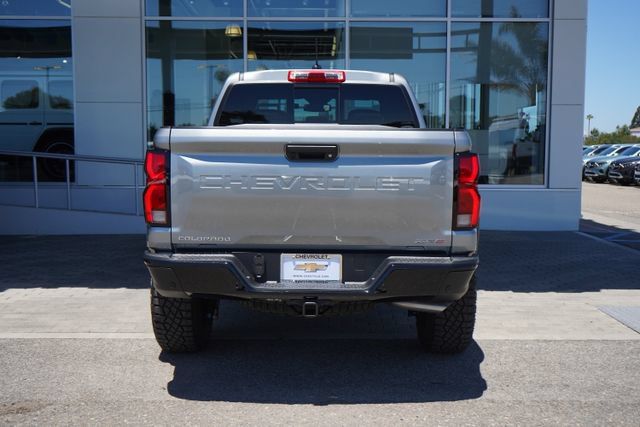New 2026 Chevrolet Colorado ZR2 w/ Technology Package AWD/4WD image 7