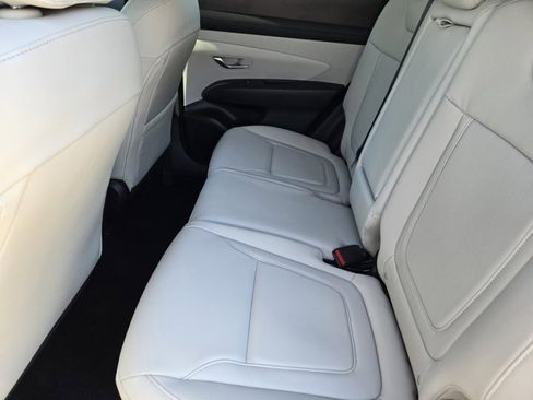 Certified 2025 Hyundai Tucson SEL image 30