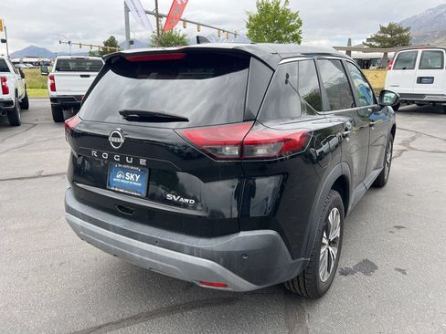 Used 2023 Nissan Rogue SV AWD/4WD image 9