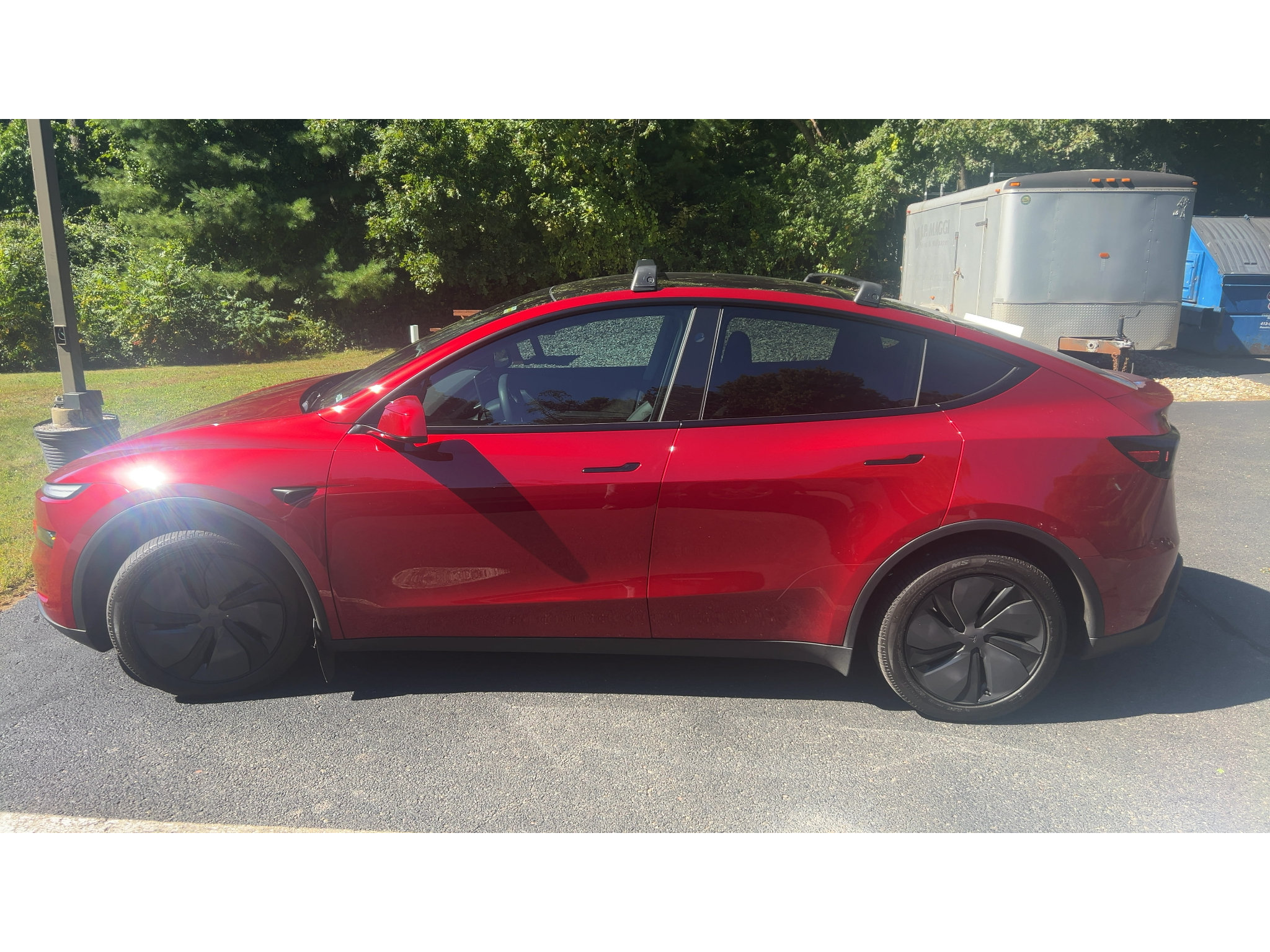 Used 2026 Tesla Model Y AWD image 4