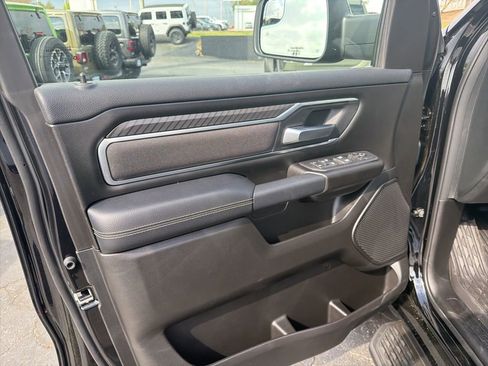 New 2026 RAM 1500 4x4 Crew Cab image 18