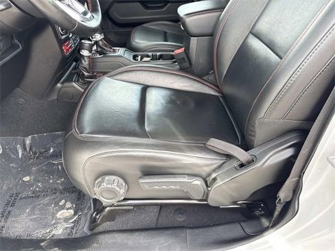 Used 2020 Jeep Gladiator Rubicon image 10