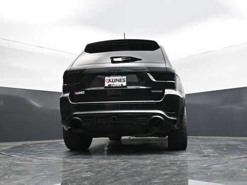 Used 2012 Jeep Grand Cherokee SRT8 w/ Luxury Group II AWD/4WD image 54