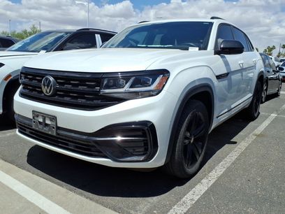 Used 2023 Volkswagen Atlas Cross Sport SEL R-Line