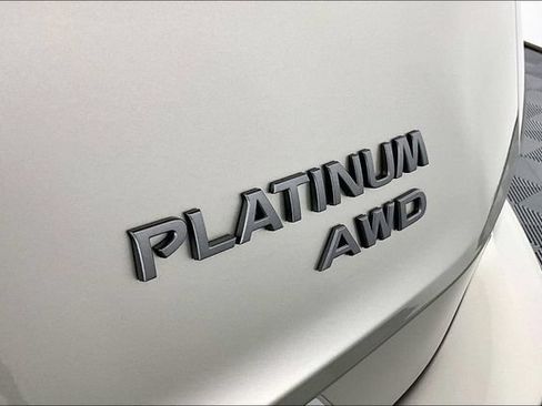 Used 2026 Nissan Rogue Platinum w/ Platinum Premium Package AWD/4WD image 14