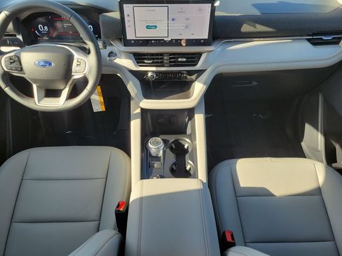 New 2026 Ford Explorer Active w/ Active Comfort Package RWD image 10