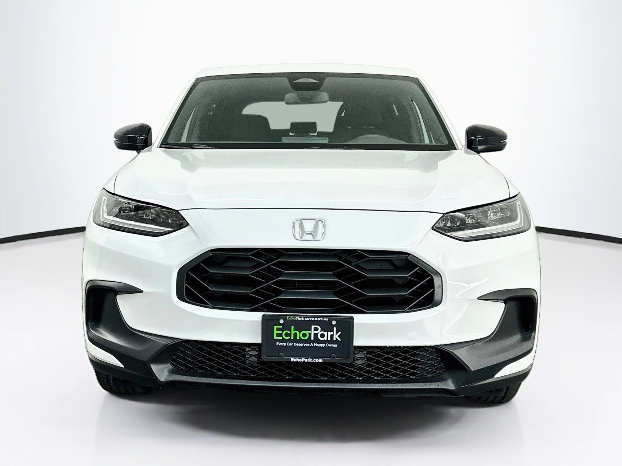 Used 2025 Honda HR-V Sport image 2