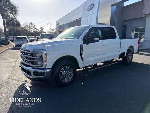 New 2026 Ford F250 Lariat image 3