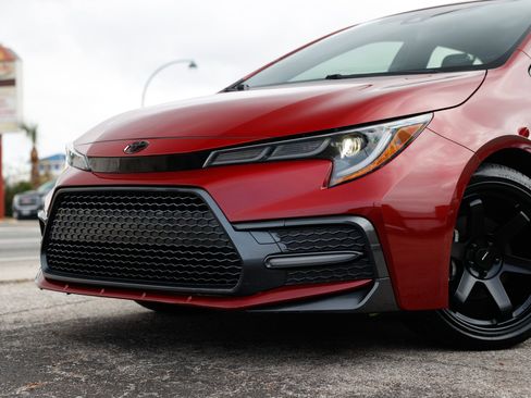 Used 2022 Toyota Corolla SE image 30