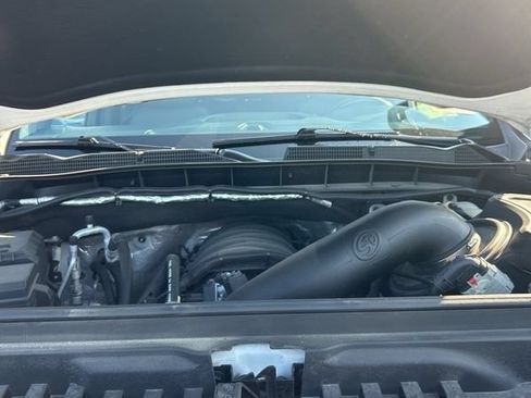 Used 2019 GMC Sierra 1500 AT4 w/ AT4 Premium Package AWD/4WD image 8
