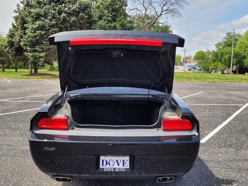Used 2014 Dodge Challenger SXT RWD image 18