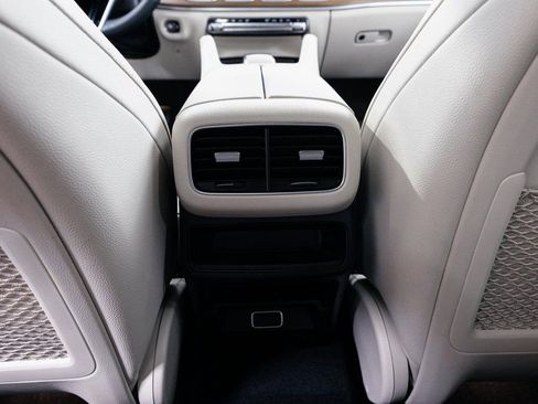 Certified 2026 Mercedes-Benz GLE 350 4MATIC image 29