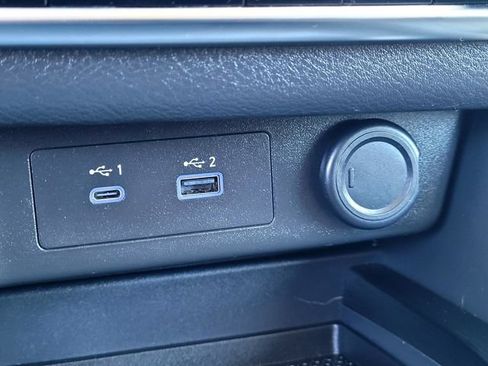 Certified 2023 Nissan Rogue SV FWD image 29