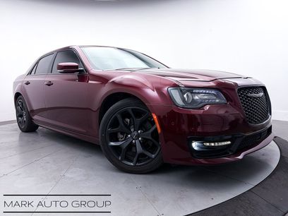 Used 2022 Chrysler 300 S w/ Safetytec Plus Group
