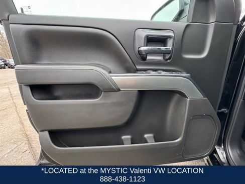 Used 2018 Chevrolet Silverado 1500 LT w/ All Star Edition image 33