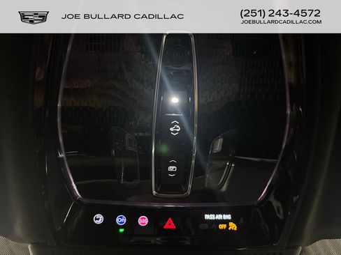 New 2026 Cadillac Vistiq Premium Luxury w/ LPO, Floor Liner Package image 38