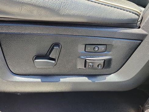 Used 2016 RAM 1500 Limited AWD/4WD image 16