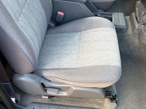 Used 1998 Toyota Tacoma 2WD Xtracab image 42