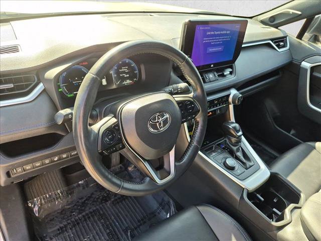 Used 2023 Toyota RAV4 XSE AWD/4WD image 10