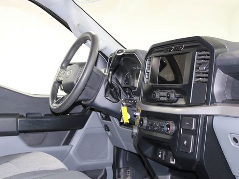 Used 2022 Ford F150 XL w/ Trailer Tow Package image 30