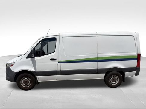 Used 2019 Mercedes-Benz Sprinter 144 Cargo image 1