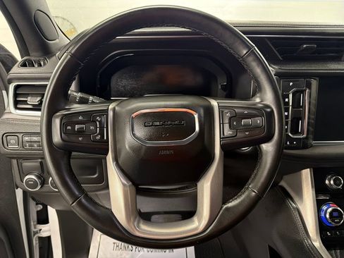 Used 2023 GMC Yukon Denali image 18
