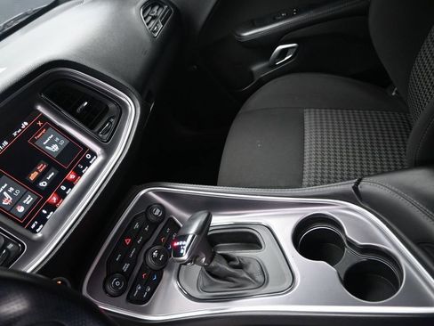 Used 2019 Dodge Challenger R/T Scat Pack w/ Dynamics Package image 21