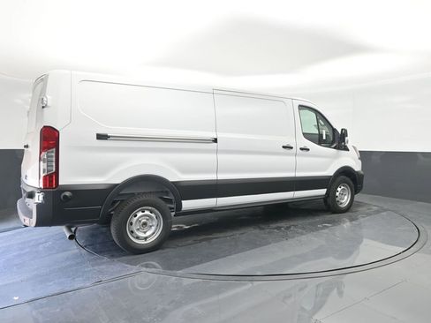 New 2025 Ford Transit 250 Low Roof w/ Load Area Protection Package RWD image 15