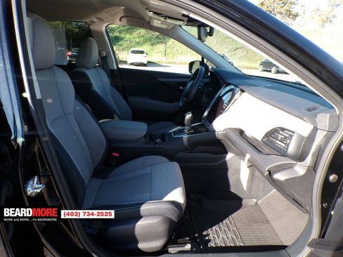 Used 2025 Subaru Outback Premium w/ Popular Package #1A image 28