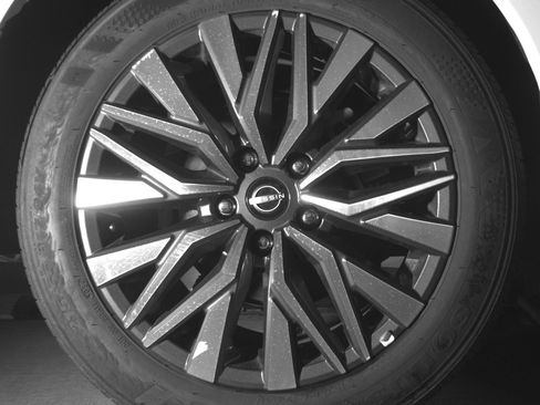 Used 2025 Nissan Altima 2.5 SV image 15