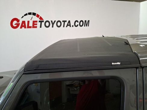Used 2021 Jeep Gladiator Mojave AWD/4WD image 8