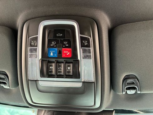 Used 2021 RAM 3500 Laramie w/ Safety Group B AWD/4WD image 10