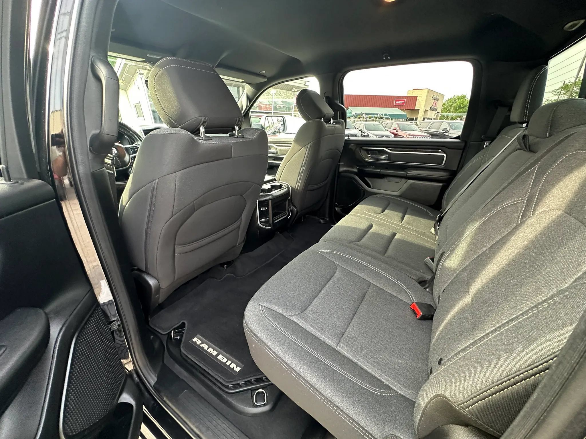 Used 2019 RAM 1500 Big Horn AWD/4WD image 10