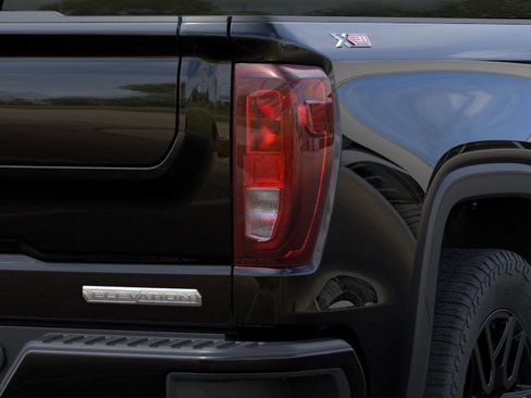 New 2026 GMC Sierra 1500 Elevation w/ X31 Off-Road Package AWD/4WD image 35