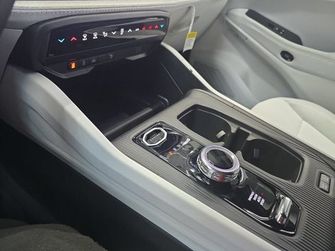 New 2026 Jeep Cherokee Laredo AWD/4WD image 26