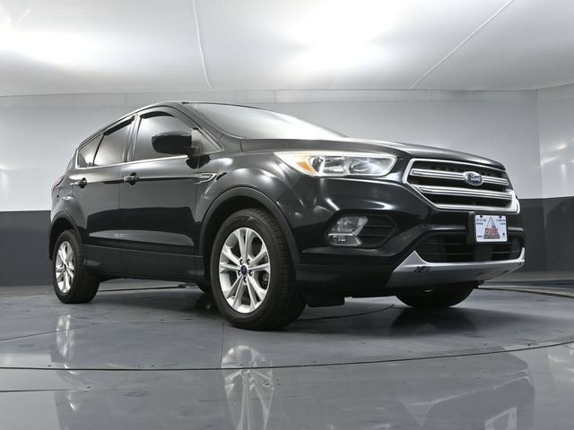 Used 2019 Ford Escape SE FWD image 42
