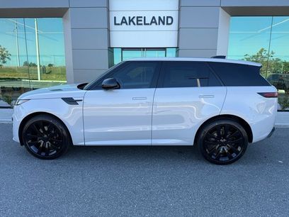 New 2026 Land Rover Range Rover Sport Dynamic SE
