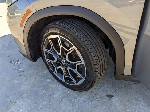 Used 2025 BMW X2 xDrive28i image 35