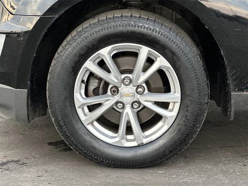 Used 2016 Chevrolet Equinox LT image 9