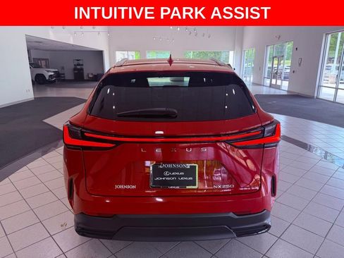 Used 2025 Lexus NX 250 FWD w/ Towing Package (2000 Lbs) image 6