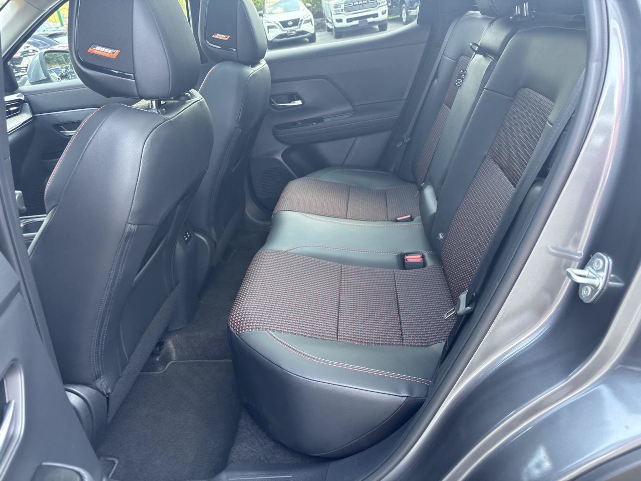 Used 2025 Nissan Kicks SR w/ SR Premium Package AWD/4WD image 11